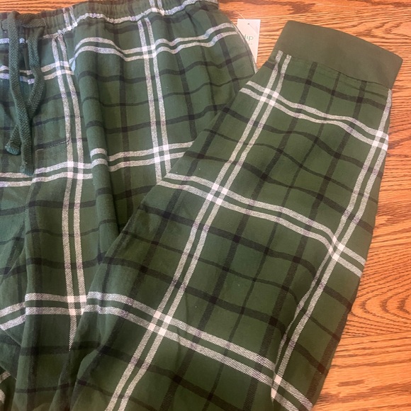 Men’s Pajama Pants - Picture 6 of 7